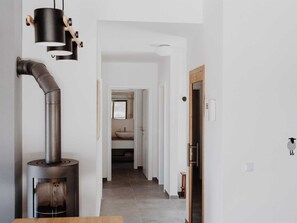 Interior - Experience Villa Kadila – Heated Pool & Sauna in a Timeless Olive Grove (Jakišnica)