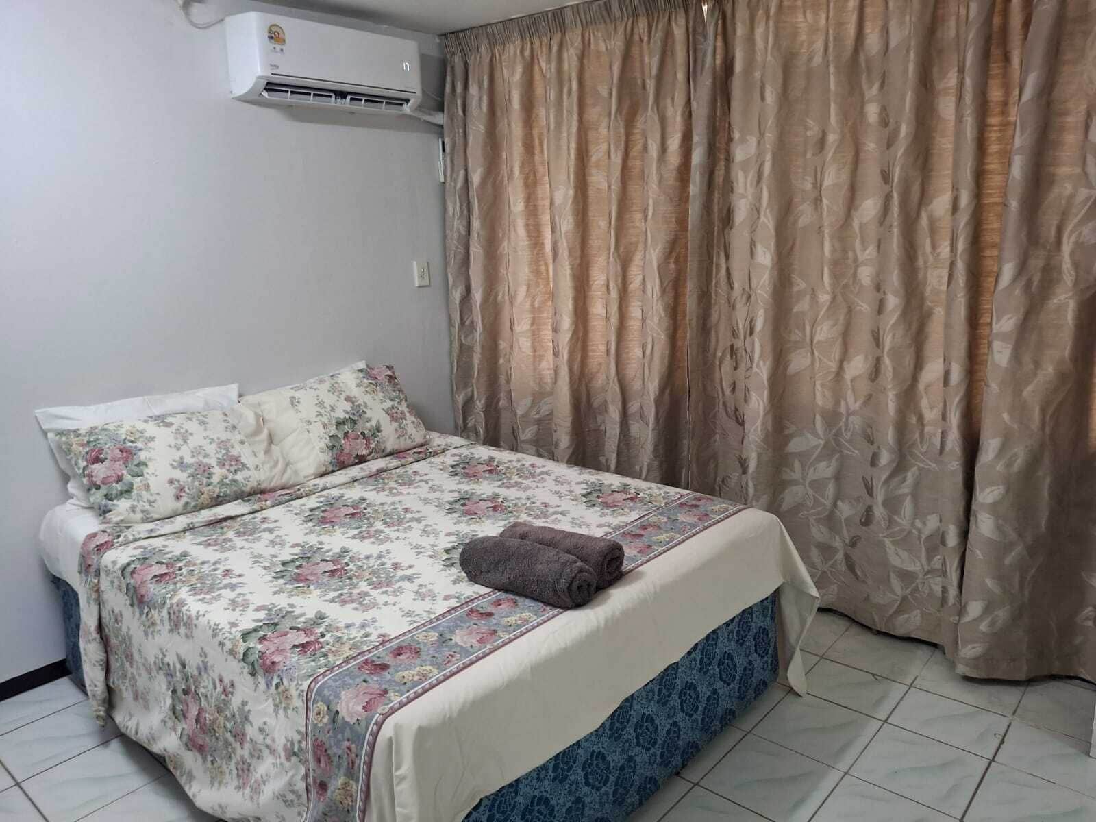 2 間睡房、熨斗/熨衫板、Wi-Fi、床單