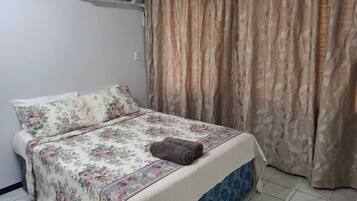 2 soverom, strykejern/-brett, wi-fi og sengetøy