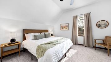 3 Schlafzimmer, Bügeleisen/Bügelbrett, Reisekinderbett, WLAN