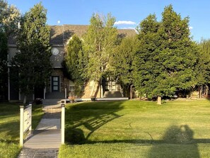 Exterior - Lehi East Bench Private Apt! (Lehi)
