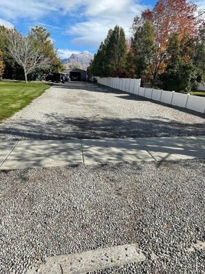 Property grounds - Lehi East Bench Private Studio! (Lehi)