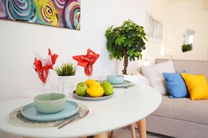 Living area - Trastevere Romantic & Chic | Kitchen | Balcony (Rome)