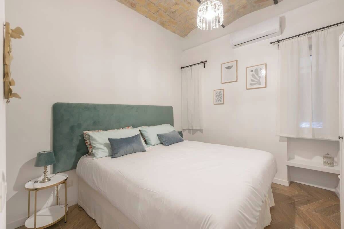 2 Schlafzimmer, Reisekinderbett, kostenloses WLAN