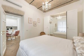 3 bedrooms, travel crib, free WiFi