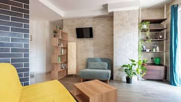 TV, offices