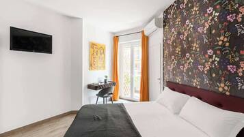 1 bedroom, free WiFi, bed sheets