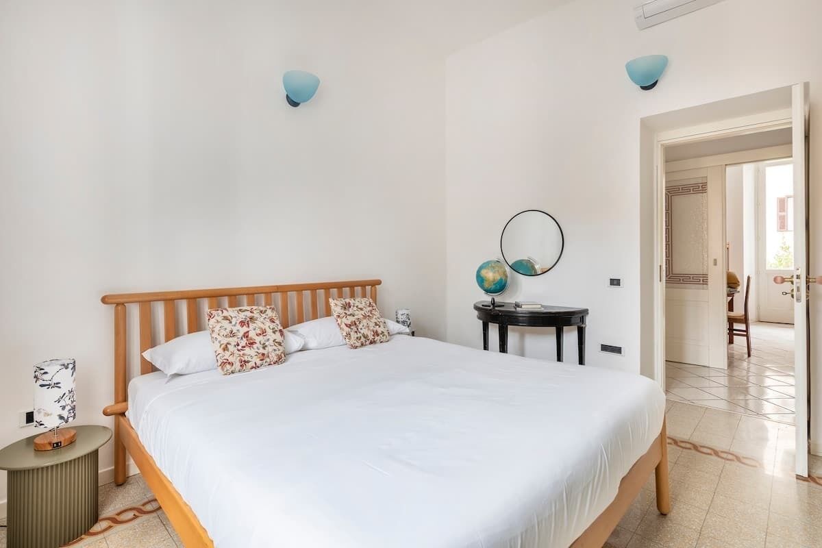 2 Schlafzimmer, Reisekinderbett, kostenloses WLAN