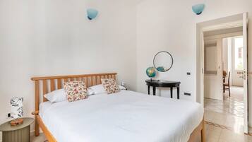 2 Schlafzimmer, Reisekinderbett, kostenloses WLAN