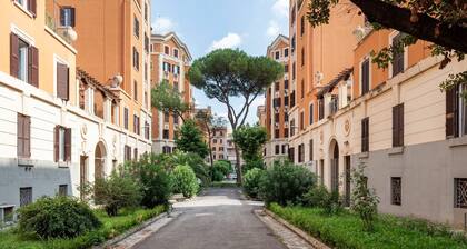 San Giovanni Re di Roma | 2BR | Kitchen |