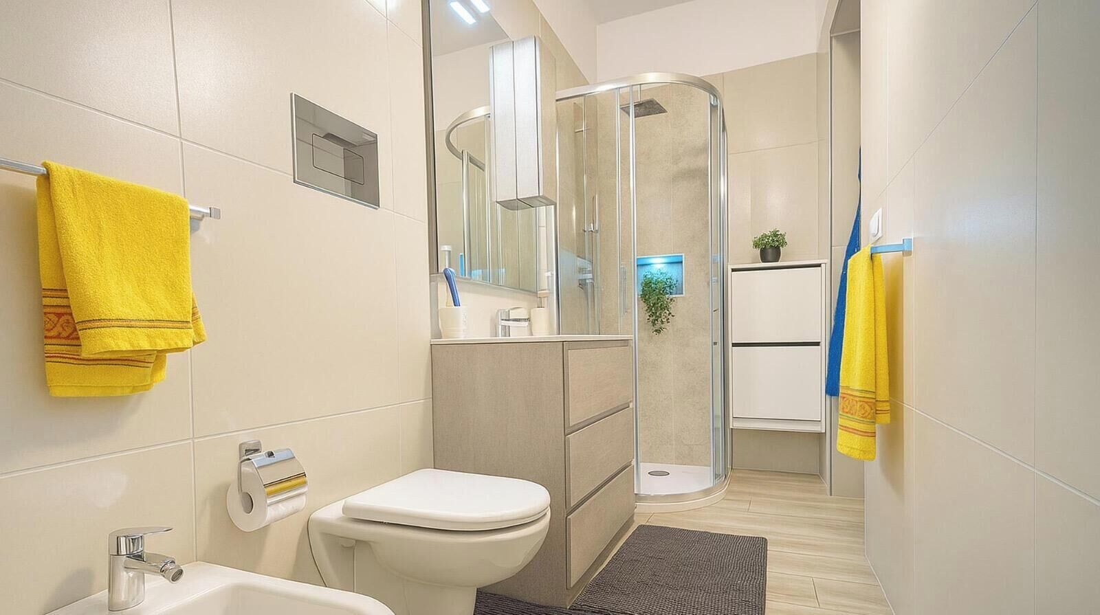 Dusche, Haartrockner, Bidet, Handtücher