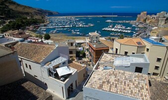 Marina/club náutico