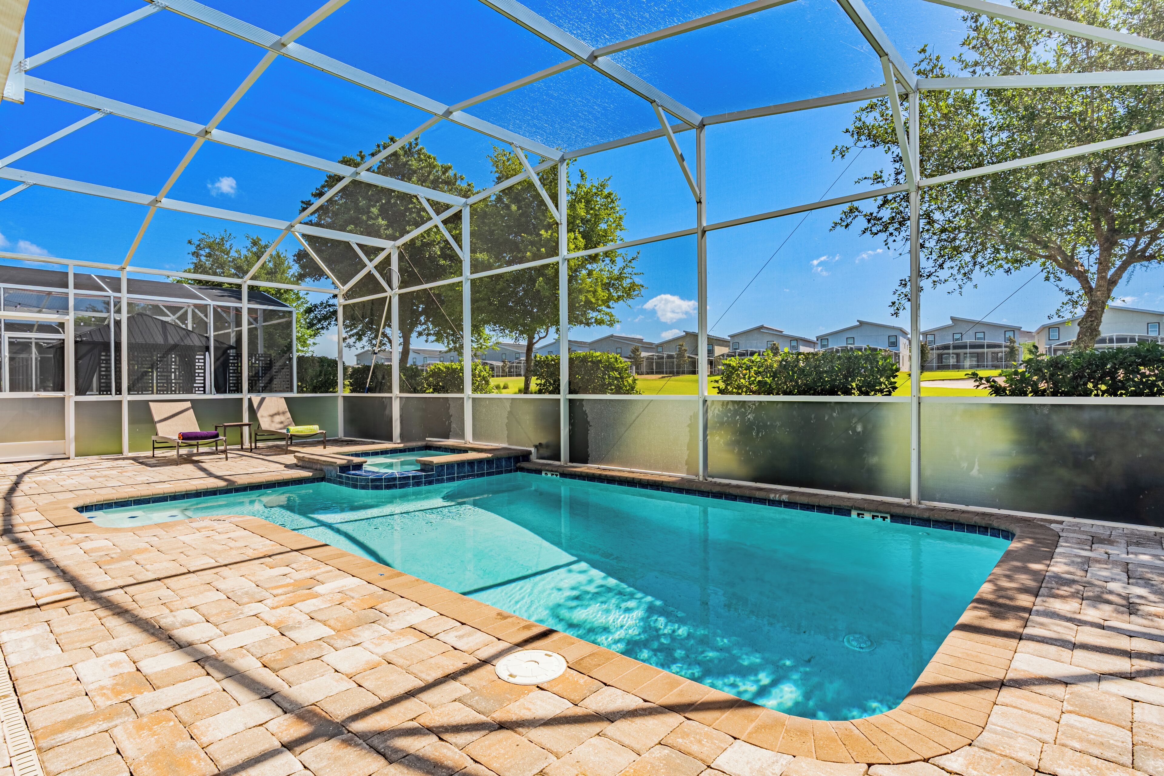Outdoor pool, sun loungers
