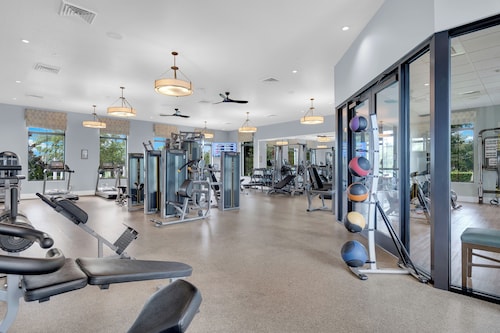 Nine Bedroom Vacation Home ChampionsGate