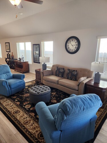 Peaceful two bedroom home for families looking for a comfortable space to stay.