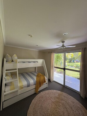 Botó d’imatge sense classificar, 5 de 18