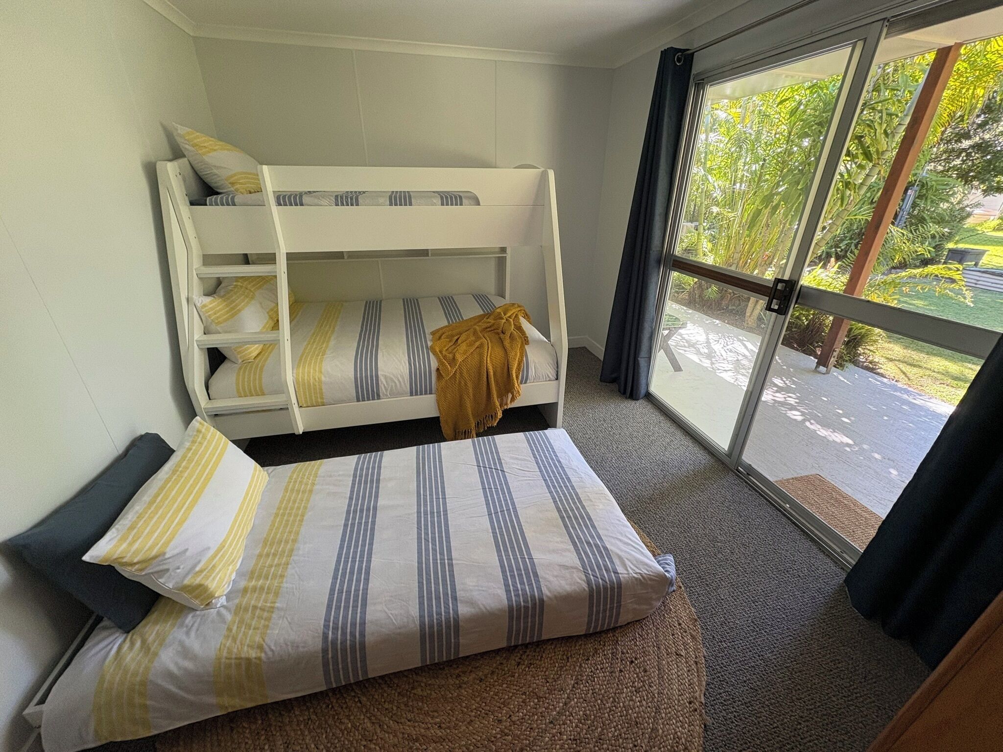 4 bedrooms