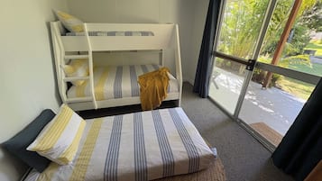 4 bedrooms