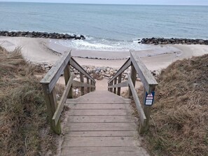 House | Beach - 8 Person Holiday Home in Vejby (Vejby)