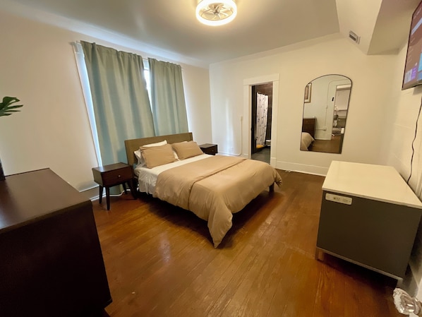 Deluxe Apartment, 2 Bedrooms, Kitchen, Courtyard View | Individually decorated, individually furnished, desk, laptop workspace