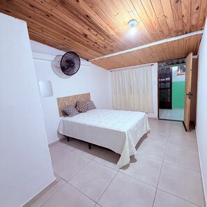3 bedrooms, desk, iron/ironing board, free WiFi - House with 3 bedrooms for seasonal rental in Cabo Frio (Cabo Frio)
