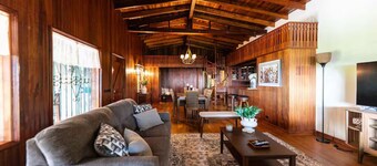 Cabaña en Boquete con Vista al Volcan Baru