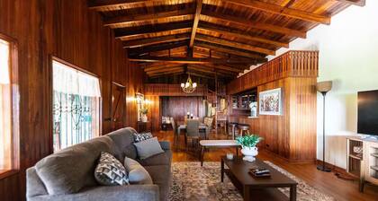 Cabaña en Boquete con Vista al Volcan Baru