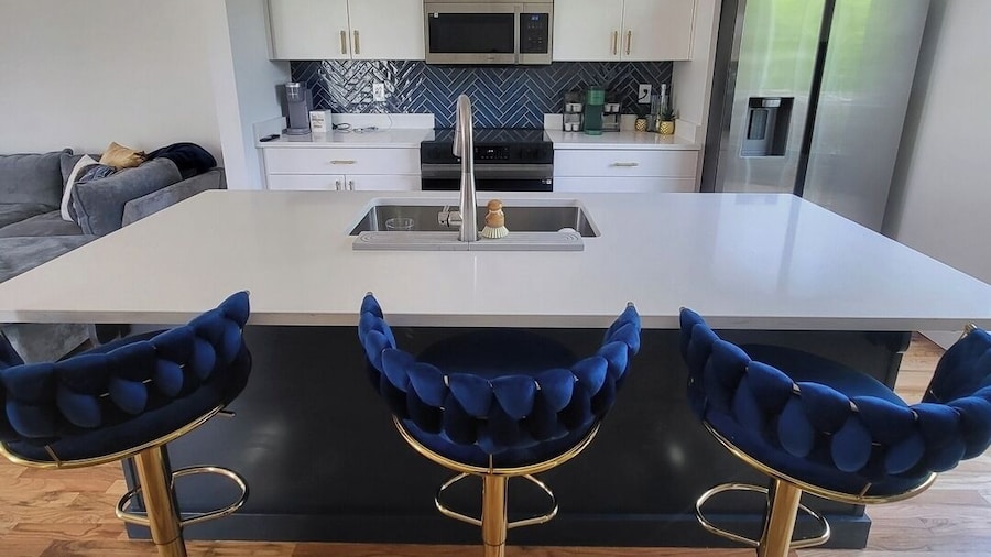 Pet-friendly Townhouse With Free Parking in TN