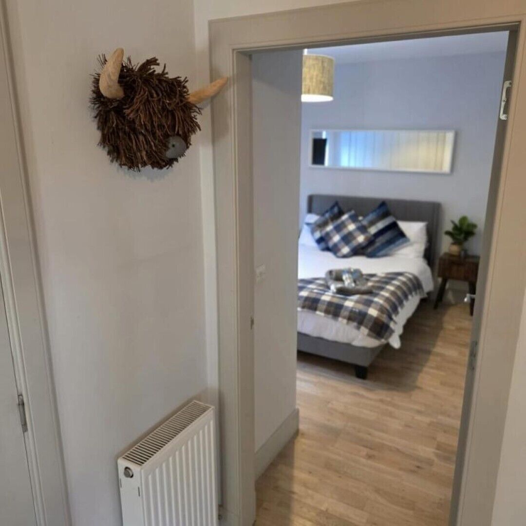 2 soverom, strykejern/-brett, wi-fi (inkludert) og sengetøy