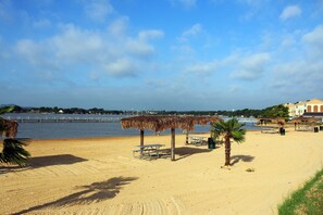 Beach - Lakefront Home with Private Dock, Firepit and Deck (Granbury)