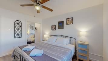 1 bedroom, iron/ironing board, Internet, bed sheets