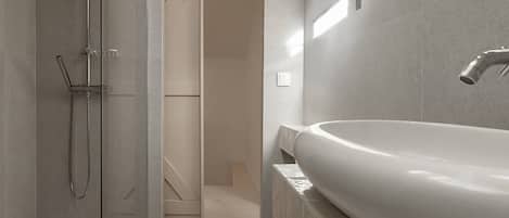 Hair dryer, towels