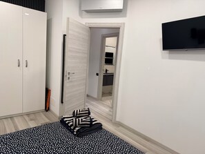 Iron/ironing board, WiFi, bed sheets - Milan Naviglio Martesana MM Gorla (Milano)