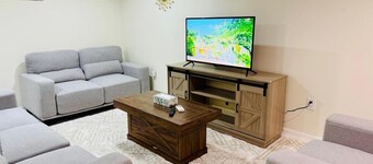 Perfect house for peaceful leaving in Glen Oaks, Queens