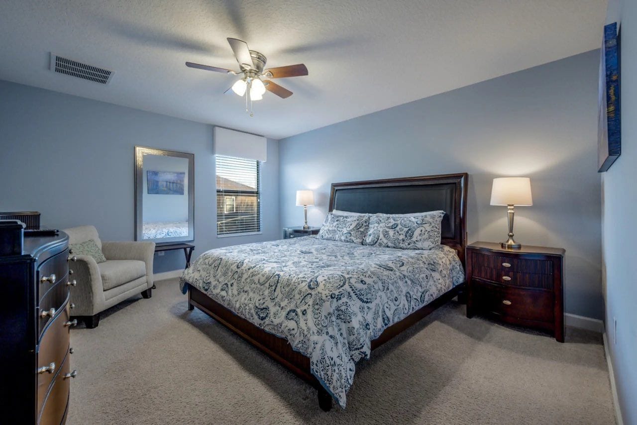 House, 6 Bedrooms, Private Pool | Individually furnished, desk, blackout drapes, iron/ironing board