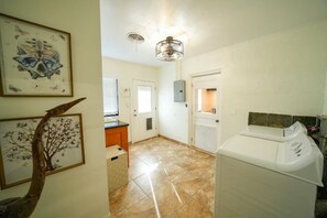 Interior - Musa House + Guest House (McAllen)