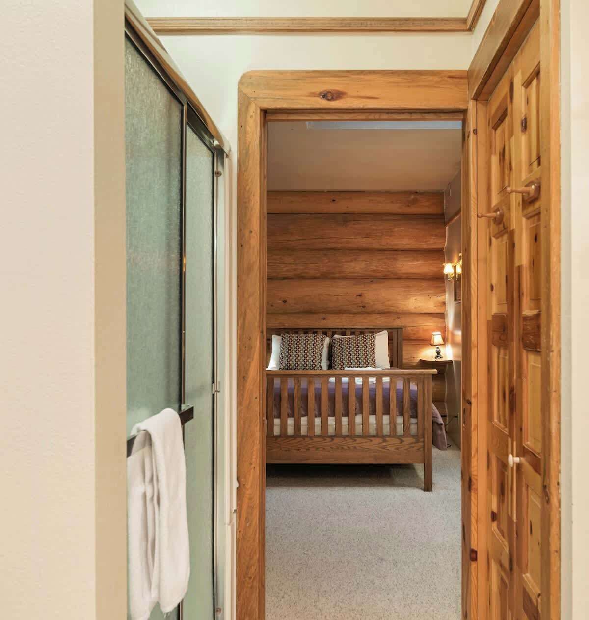 Bügeleisen/Bügelbrett, WLAN, Bettwäsche