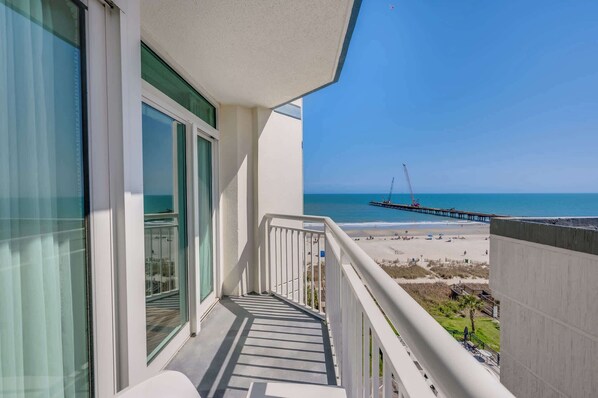 Property grounds - Oceanview 1BR at Carolinian, Pools, Great Location (Myrtle Beach)