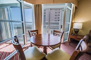 Dining - Oceanview 1BR at Carolinian, Pools, Great Location (Myrtle Beach)