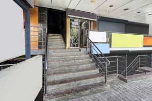 House | Reception - Collection O Kadugodi Tree Park Metro (Bengaluru)