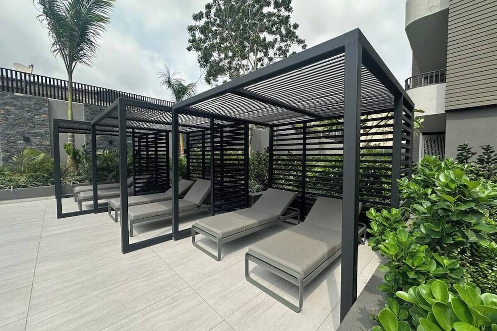 Peravi Suites at The Bantree
