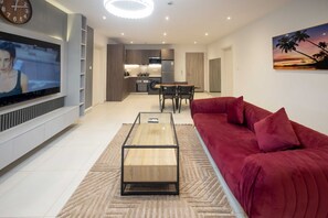 Standard Suite, 2 Bedrooms, Balcony, Garden View | Living area - Peravi Suites at The Bantree (Accra)