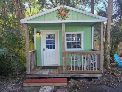 Perfect hideaway in Fort Pierce, Florida!