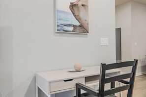 Interior - Landing | Incredible 2BD, Pool, Clubhouse (San Marcos)