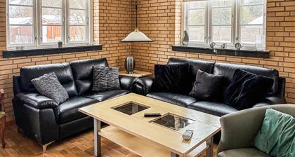 Lovely home in Eskebjerg with WiFi