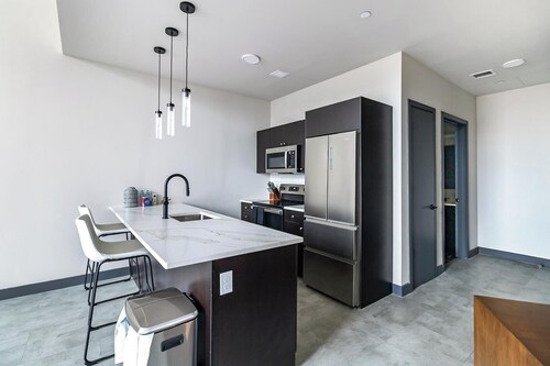 Landing | Stunning 1BD, Gym