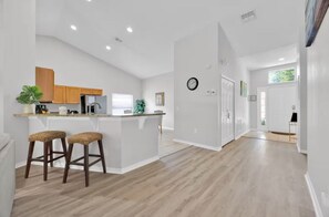 Interior entrance - Family Friendly Davenport Pool Villa (Davenport)