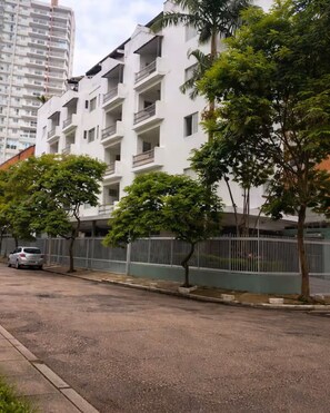 Exterior - Enseada - Guarujá - Apartment with air conditioning, balcony and 3 suites (Guarujá)