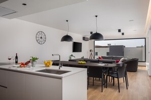 Interior - Luxury Villa Old Olive IV - private heated pool, jacuzzi, sauna and more, for 13 people. (Vodnjan)