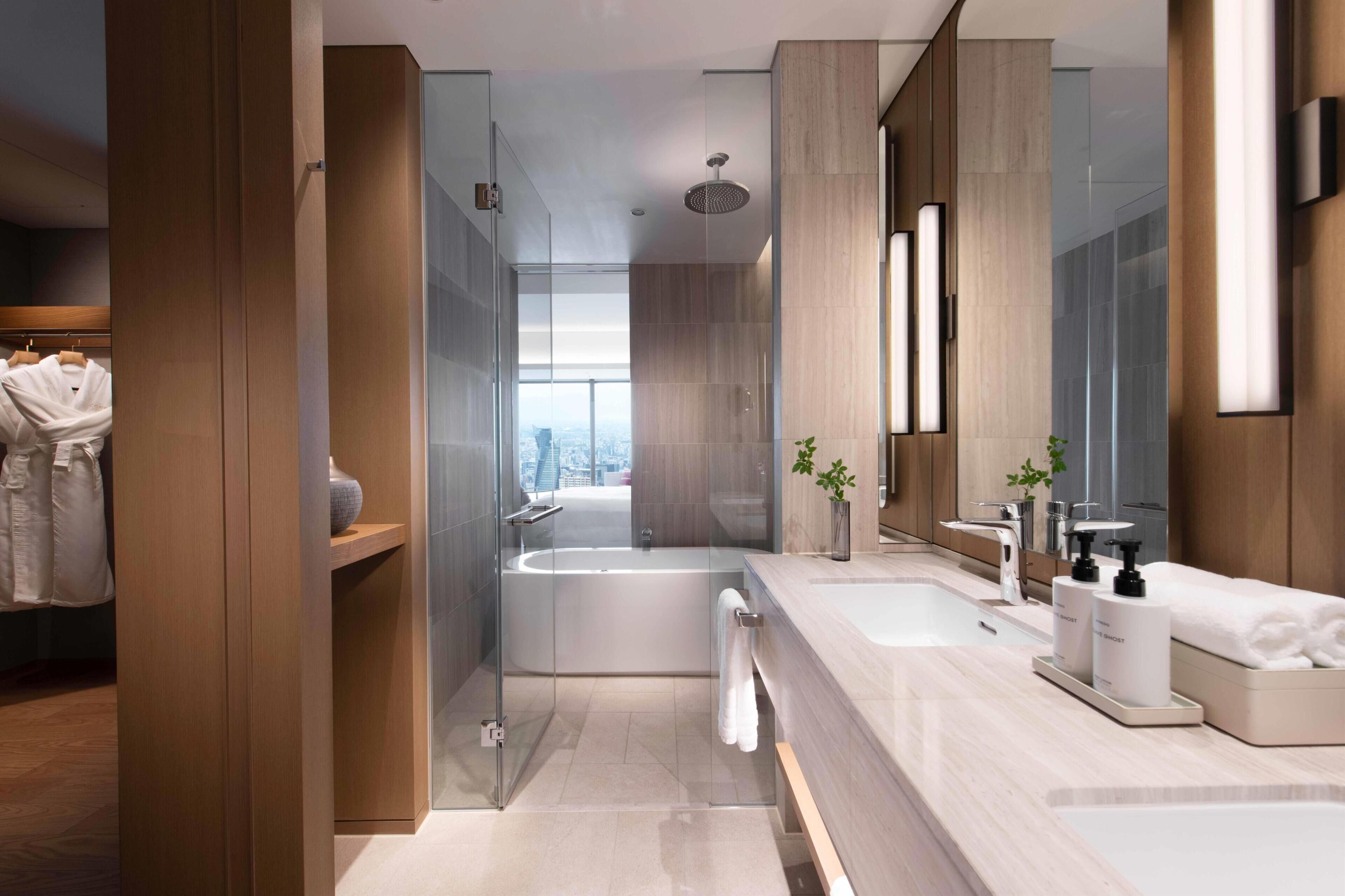 Regadera en el baño